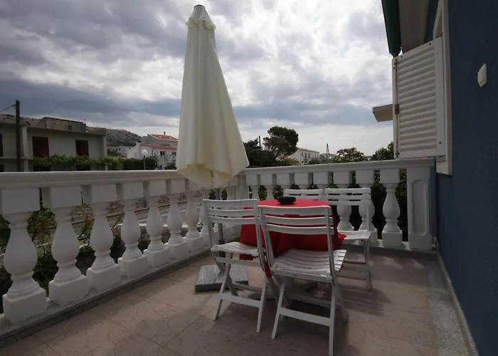 With A Parking Space Pag - 6327 *